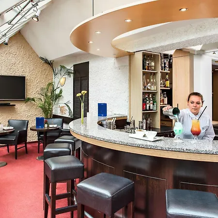 Hotel Nh Hirschberg Heidelberg 4*