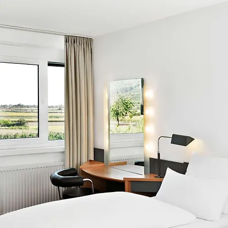 Hotel Nh Hirschberg Heidelberg 4*