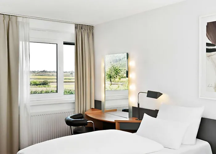 Otel Nh Hirschberg Heidelberg 4*