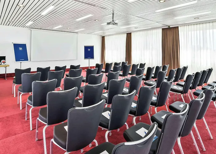 ホテル Nh Hirschberg Heidelberg