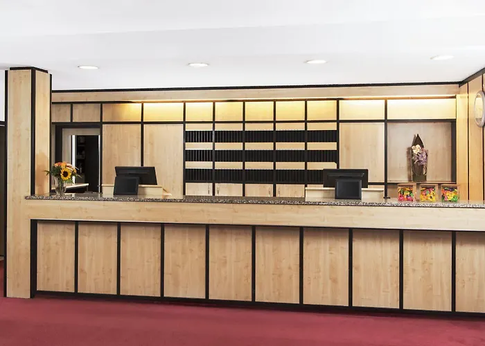 ホテル Nh Hirschberg Heidelberg